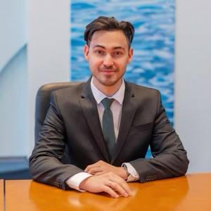 Денис Кутепов