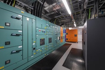 Эдинбургский университет лоббирует создание экзафлопсного суперкомпьютера
Эдинбургский университет активно добивается выделения £800 млн ($1,02 млрд) на строительство экзафлопсного суперкомпьютера, не... | Сетка — социальная сеть от hh.ru