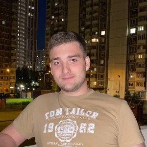 Юрий Ульянов | Сетка — социальная сеть от hh.ru