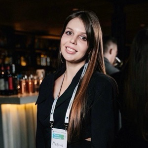 Марина Абрамова