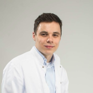 Денис Иванов