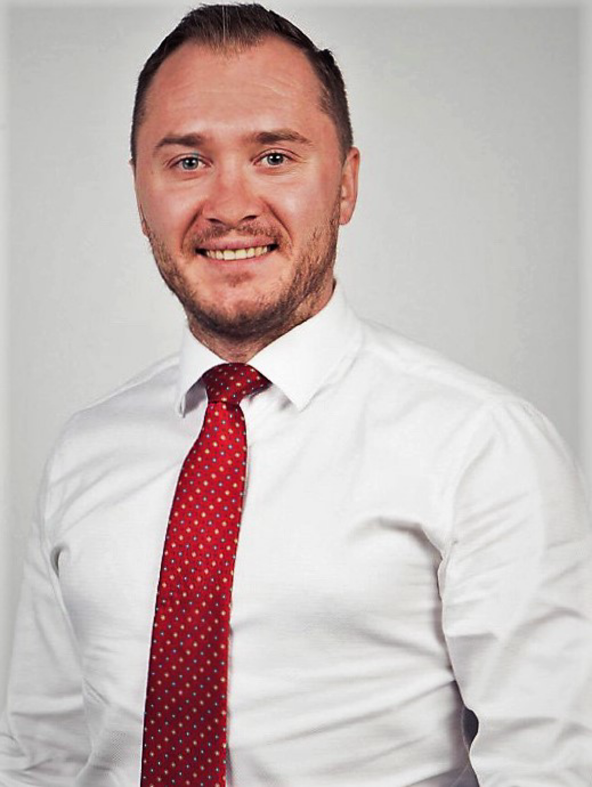 Эммануил Габурич | Сетка — социальная сеть от hh.ru