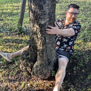 Роман Чемодан