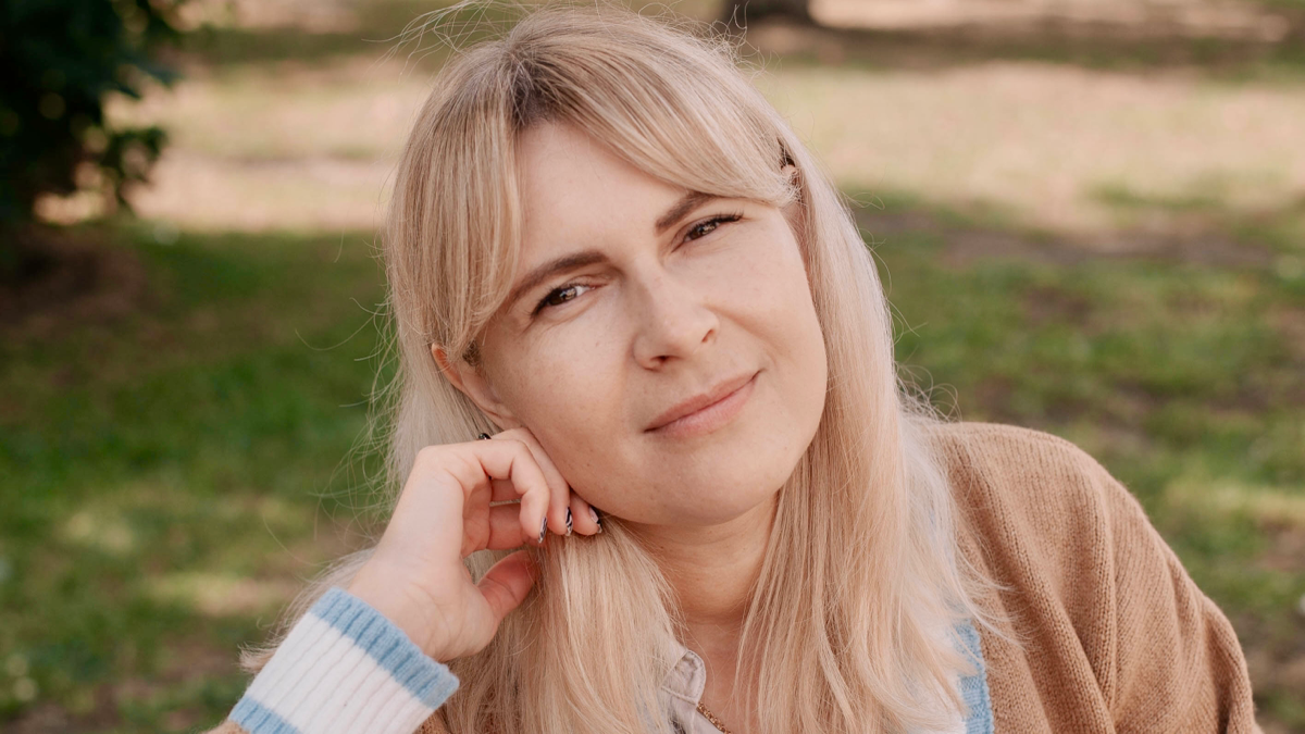 «Перевалочный пункт» — статус моей текущей работы 💭 | Сетка — социальная сеть от hh.ru
