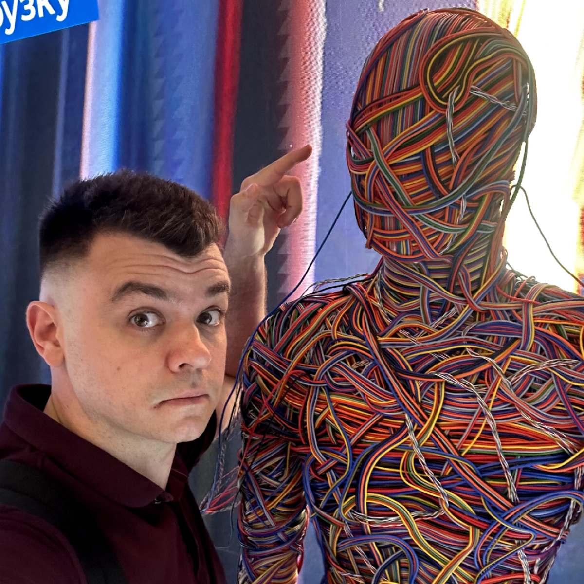 Сходил на выставку производства – сделал 10 креативов | Сетка — социальная сеть от hh.ru