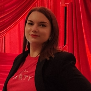 Александра Белова