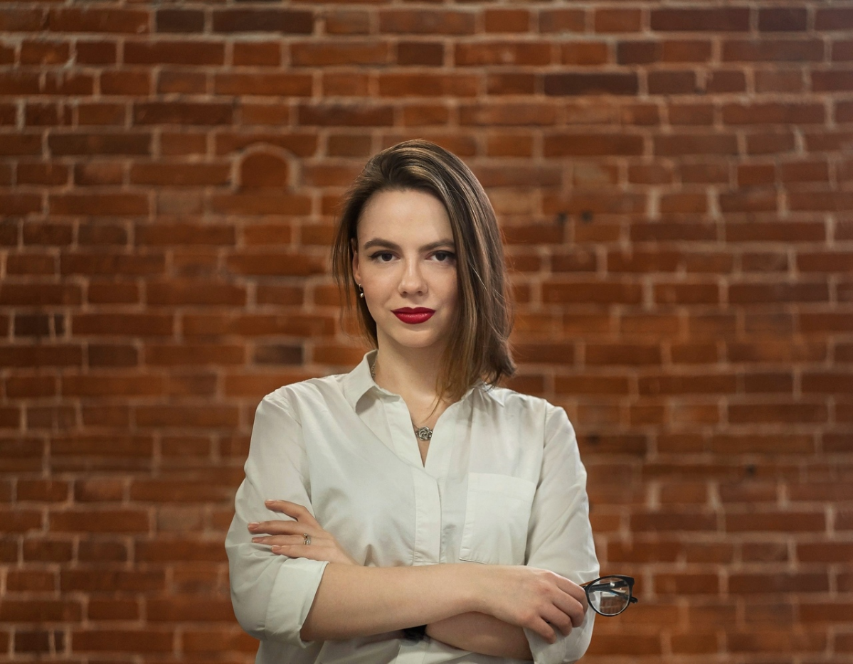 Анна Захарова