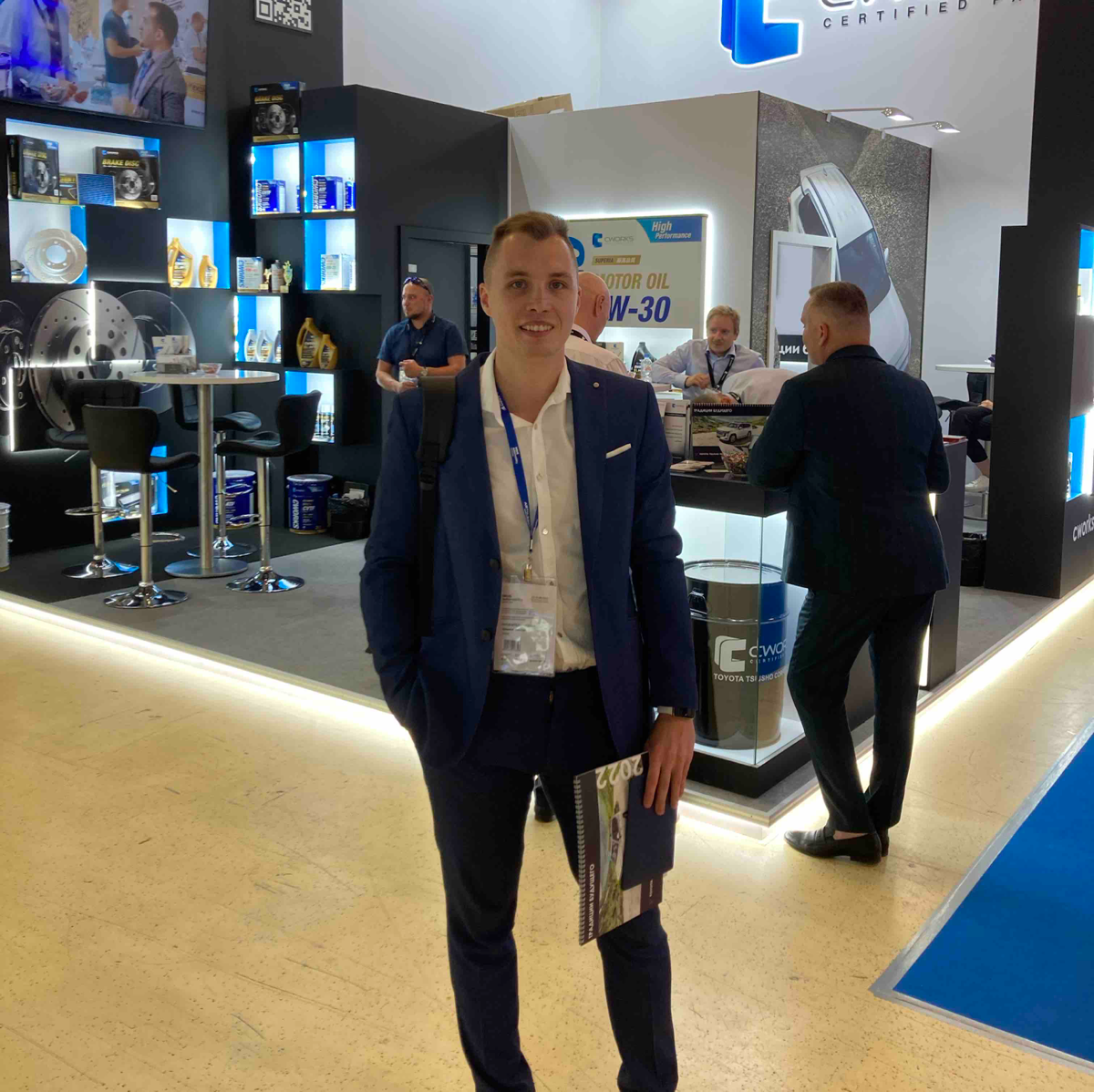 Максим Шманов