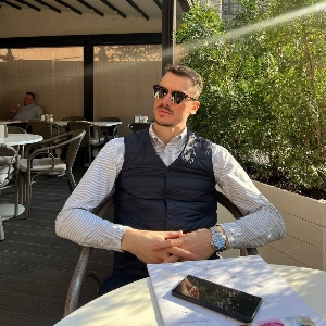 Кирилл Назаренко | Сетка — социальная сеть от hh.ru