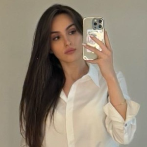 Юлия Сафронова