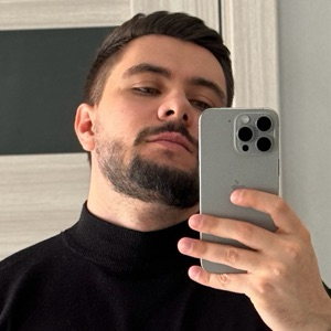 Дмитрий Вихляев