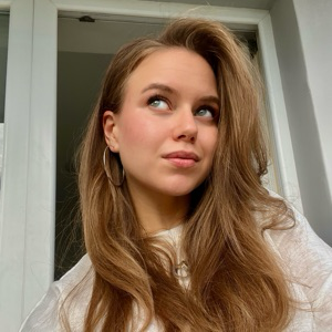 Елена Карасева | Сетка — социальная сеть от hh.ru