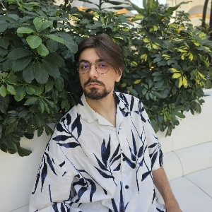 Малик Бахаров