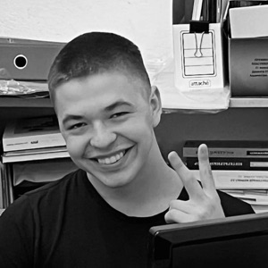 Данил Бездворных