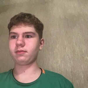 Арсений Петросяе