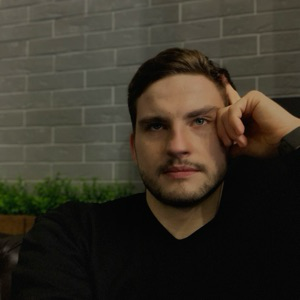 Никита Лавринович