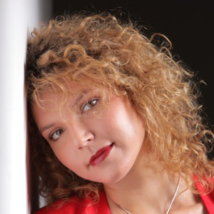 Янина Перепелова