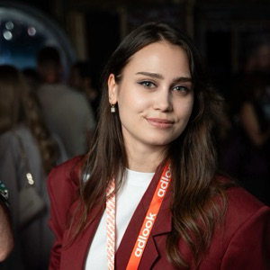 Влада Спиридонова | Сетка — социальная сеть от hh.ru