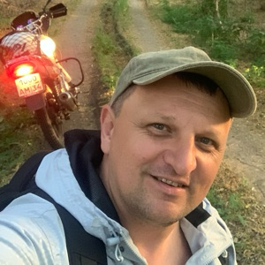 Евгений Лапин