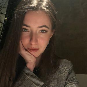 Елена Лещева