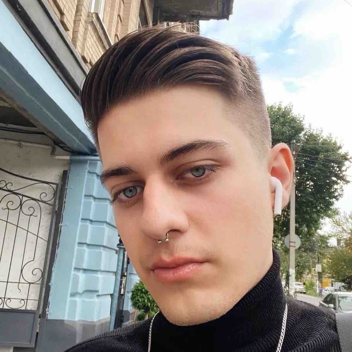 Даниил Вдовин