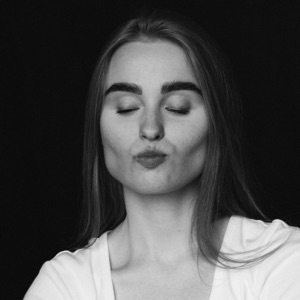 Арина Шиллер