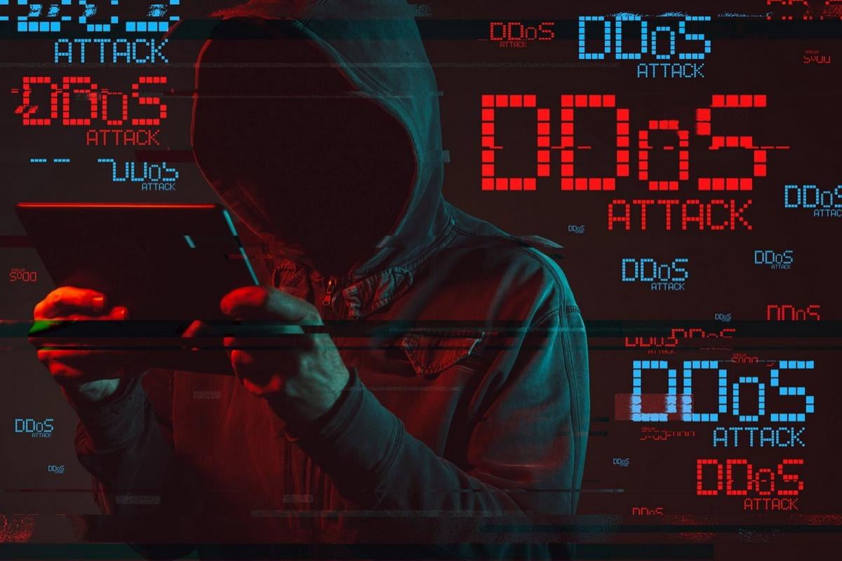 Роскомнадзор: сбой в работе WhatsApp, Telegram и ряда сервисов вызван DDoS-атакой на российских операторов связи
Неполадки наблюдались сегодня с 14:00 МСК | Сетка — социальная сеть от hh.ru