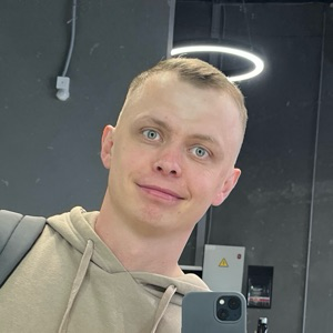 Антон Сухих