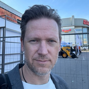 Денис Вельб | Сетка — социальная сеть от hh.ru