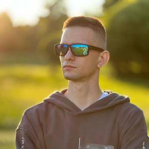 Денис Окушко