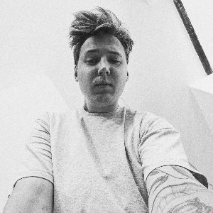 Владимир Лозовский