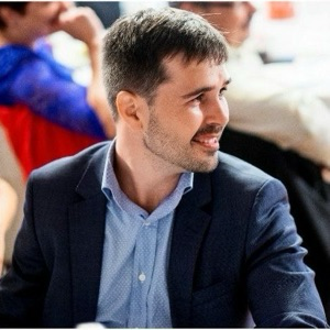 Максим Глазов