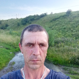 Максим Иванов