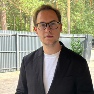 Александр Вяжев