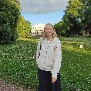 Александра Плешакова | Сетка — социальная сеть от hh.ru