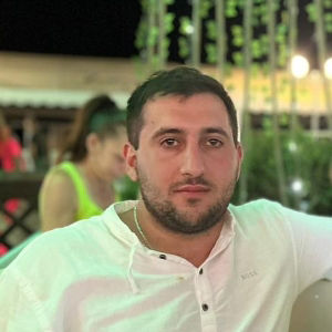 Арсен Саакян | Сетка — социальная сеть от hh.ru