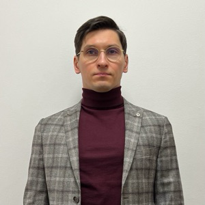 Константин Дворянинов