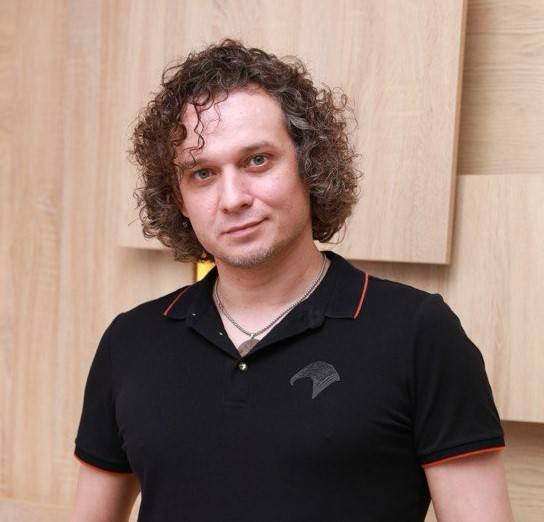 Султан Головин