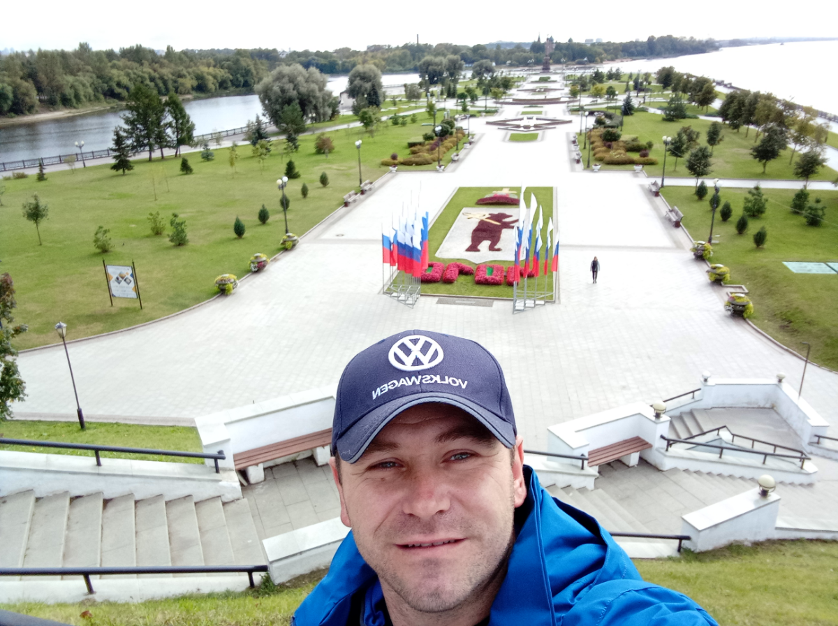 Андрей Овчинников