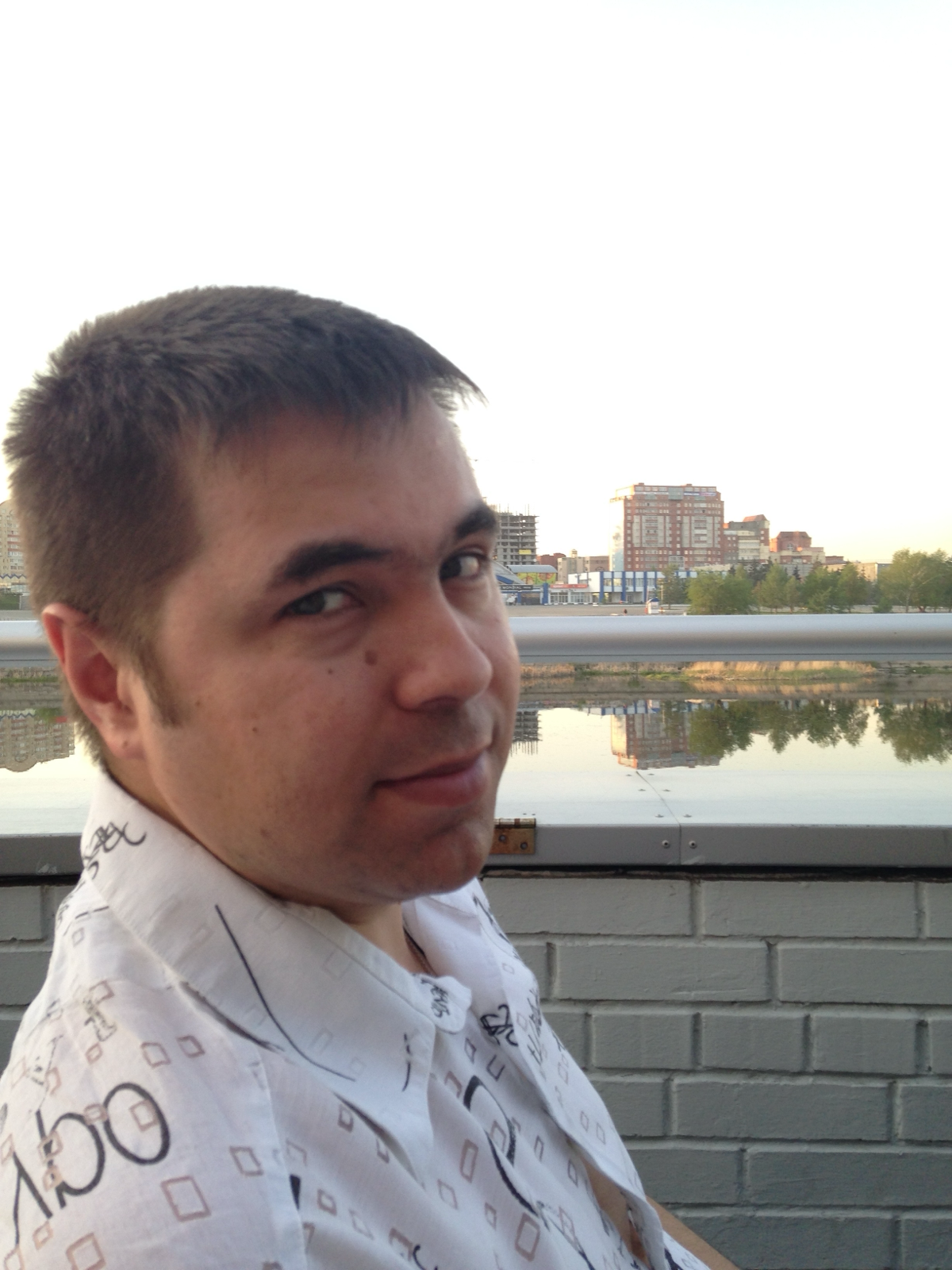 Олег Лаврентьев
