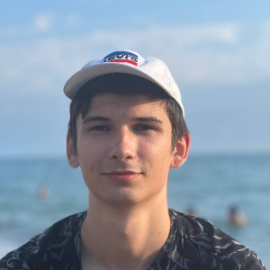 Вадим Уляшин | Сетка — социальная сеть от hh.ru