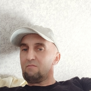 Дима Резников