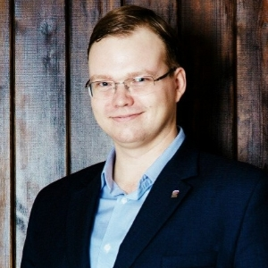 Олег Сизов