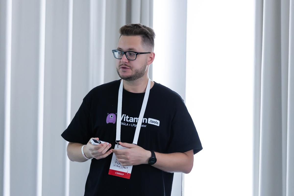 Сезон в несезон 👌🏻
Традиционно лето считается не очень активным периодом в бизнесовой и маркетинговой сфере: жара, отпуска.. | Сетка — социальная сеть от hh.ru