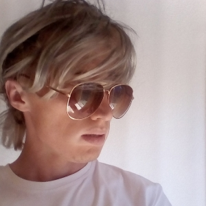 Андеро Кинекард