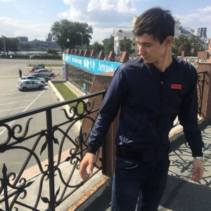 Александр Гусейнов