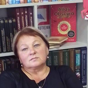 Галина Крестинина
