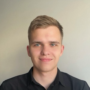 Глеб Макаров