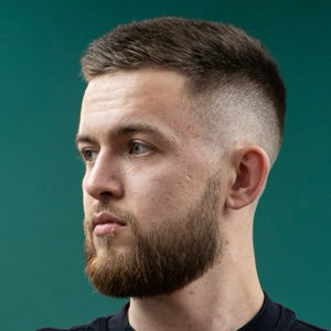 Амир Хакимов