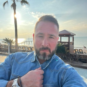 Антон Бабчихин